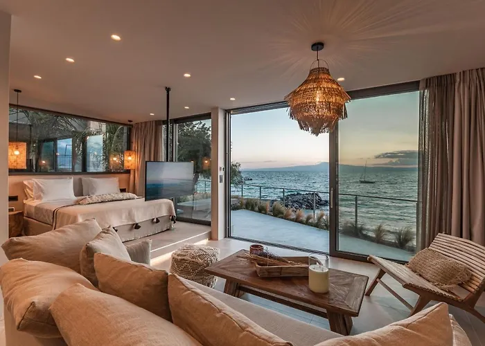 At Almiros * Καλαμάτα